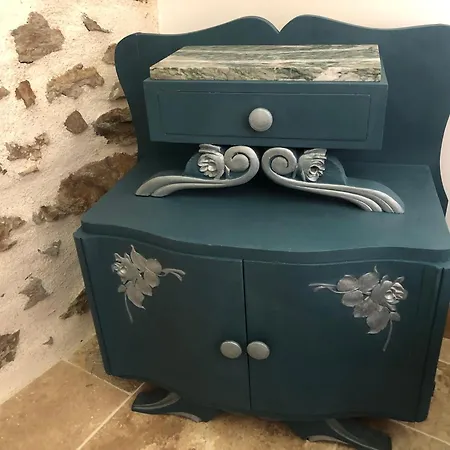 Grange Gaia Sur Riviere בית נופש Taussac