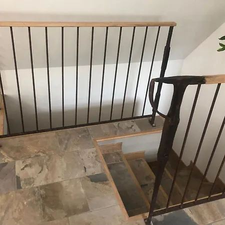 Grange Gaia Sur Riviere