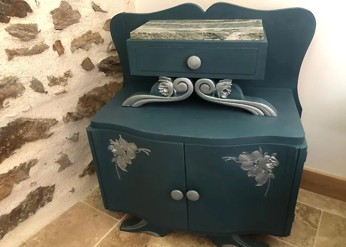 Grange Gaïa Sur Rivière Hébergement de vacances Taussac